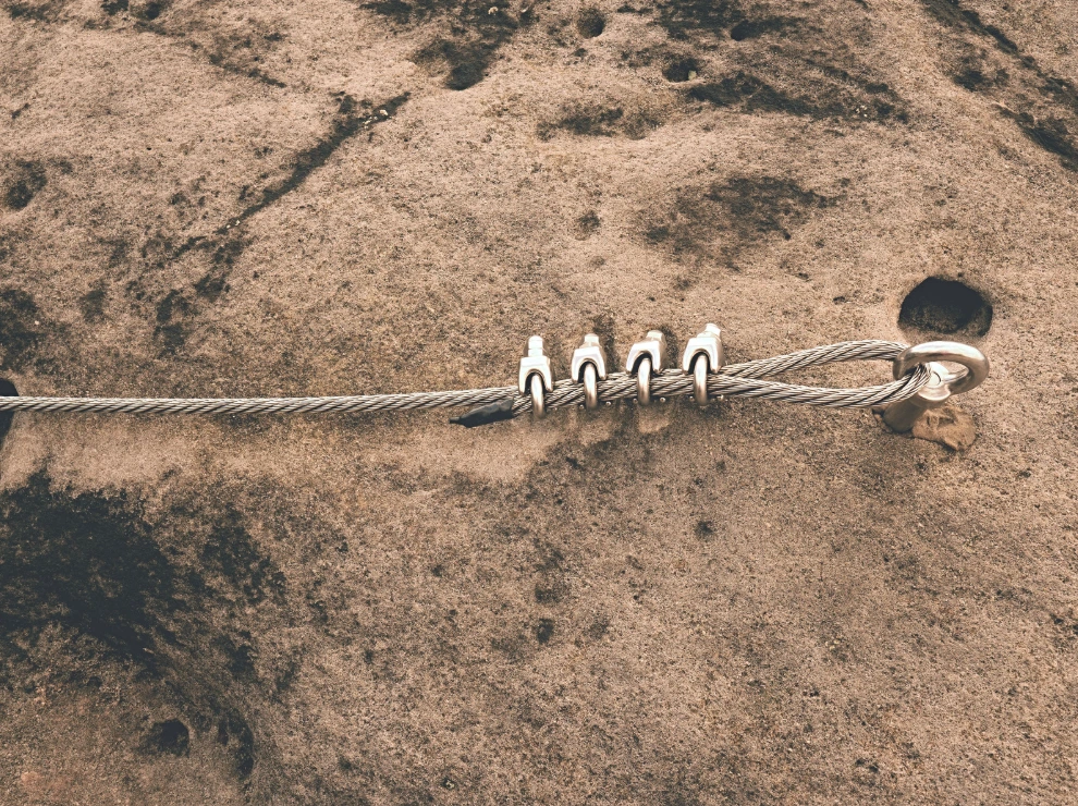 Ankerfester for tryggere arbeid i høyden